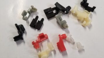 72 E-Body Cuda Challenger Door Latch and Lock Clip Set 280052