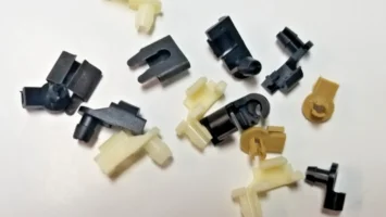 73-76 A-Body Sport Door Latch Lock Clips  Set  CHACLP73S