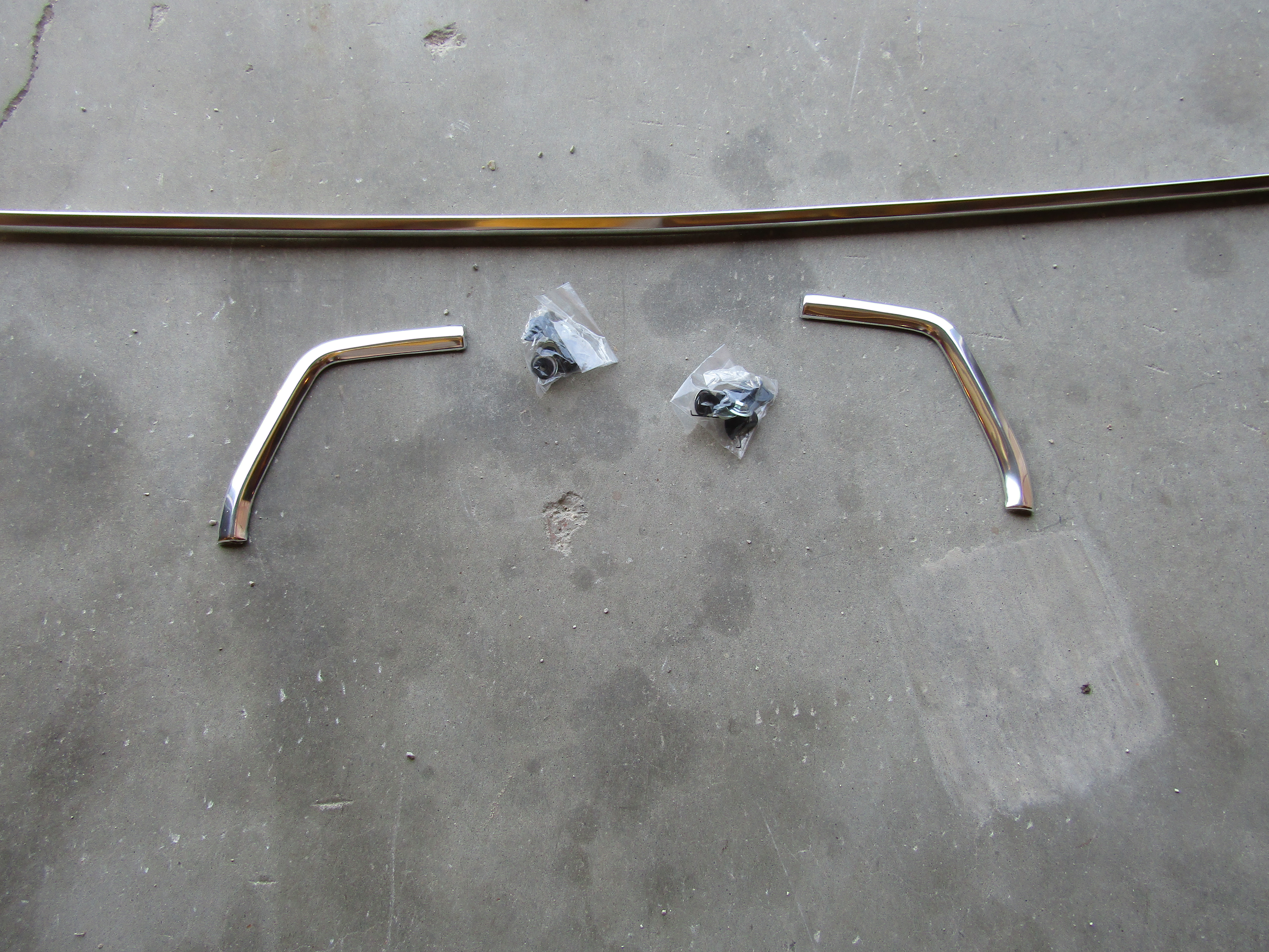 Trunk Trim and Quarter Panel End Moldings 1970 Challengerset