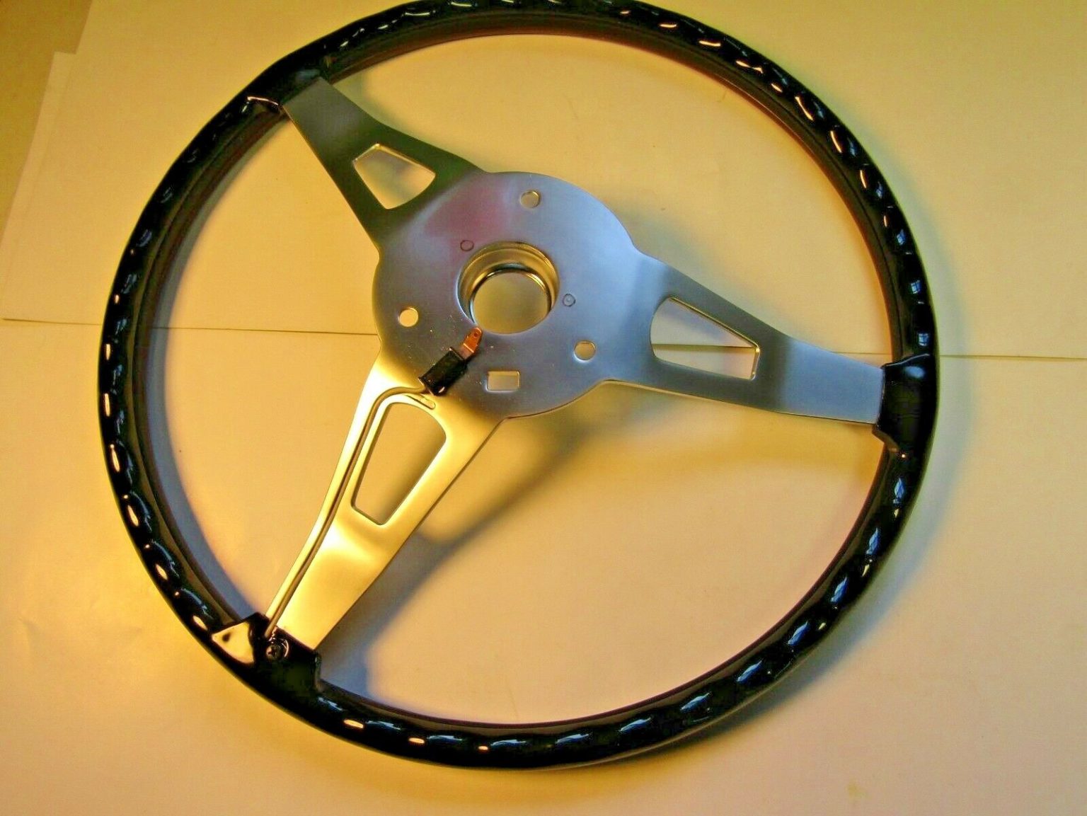 7071 EBody Cuda Challenger, Rim Blow Steering Wheel CHERIMBLOW