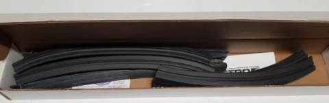 62 63 64 65 B-Body Convertible Roof Rail Seals RR4500B
